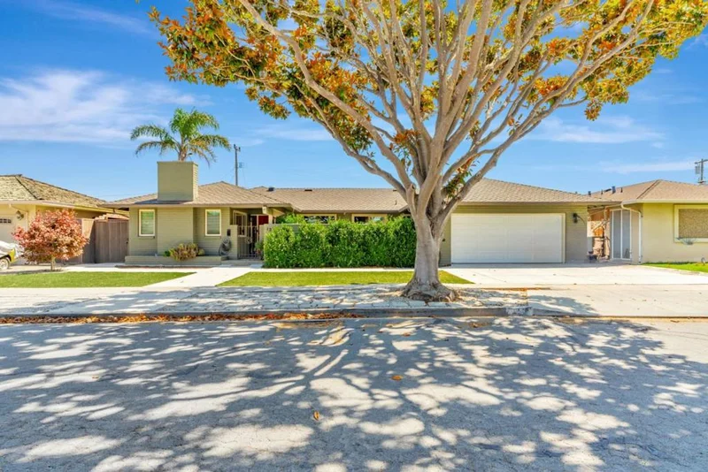 1231 La Mirada Drive, Salinas, CA 93901