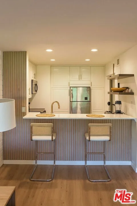11750 W Sunset Boulevard 302, Los Angeles, CA 90049