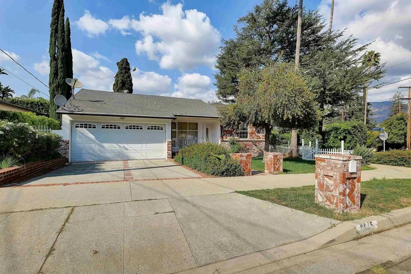 8645 Apperson Street, Sunland, CA 91040