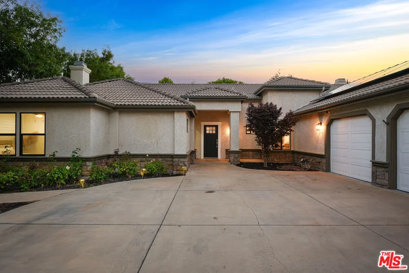 41119 Mission Drive, Palmdale, CA 93551