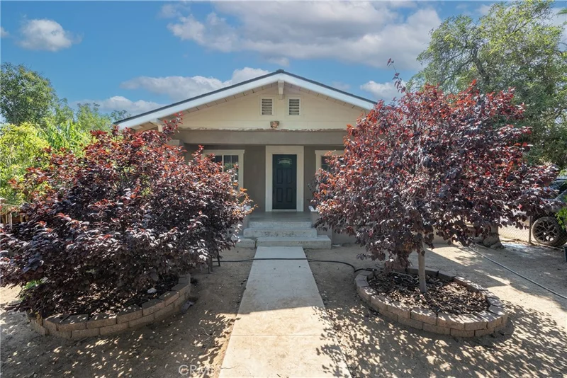 2992 Date Street, Riverside, CA 92507