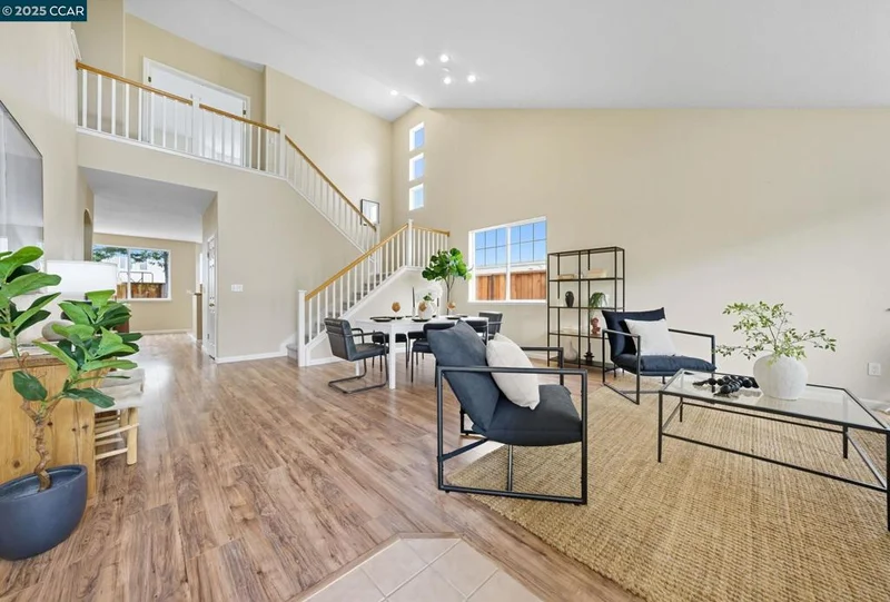 118 Rocky Pointe Ct, Hercules, CA 94547-1991