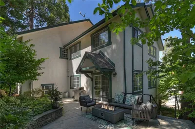 244 Corona Circle photo 2