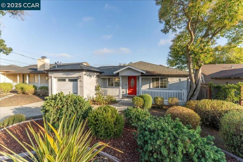 1236 Highland Blvd