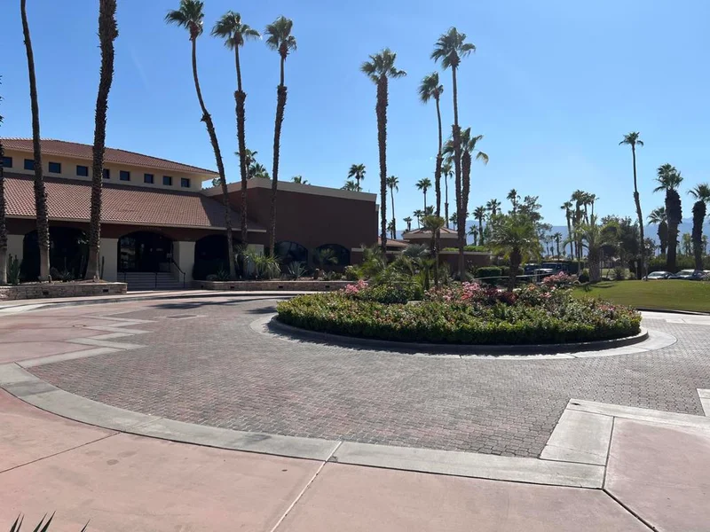 42122 Sand Dune Drive, Palm Desert, CA 92211