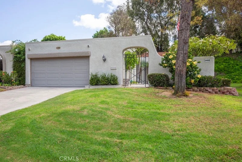 5468 Paseo Del Lago E C, Laguna Woods, CA 92637