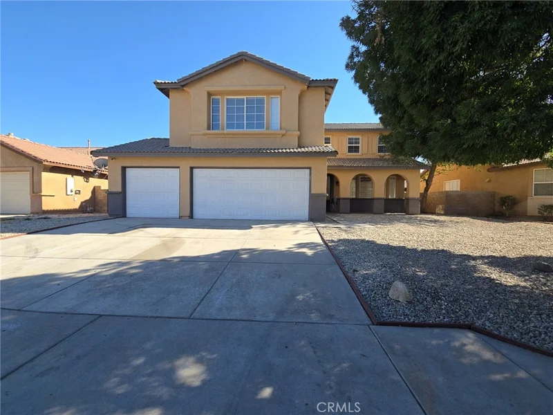 1232 W Avenue H7, Lancaster, CA 93534
