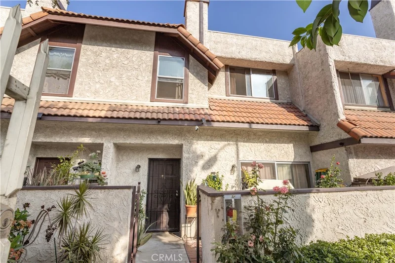 12330 Osborne 91, Pacoima, CA 91331