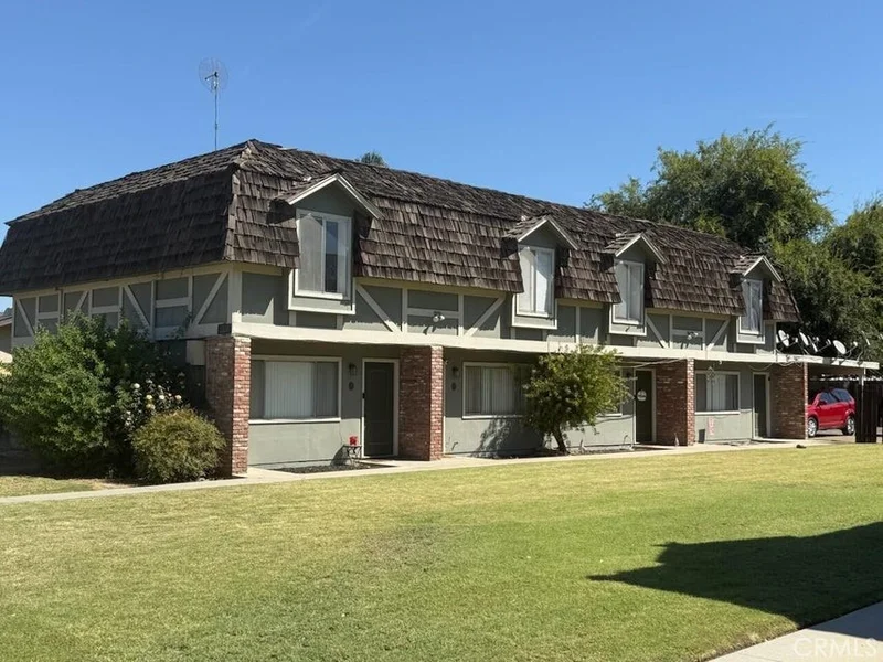 2520 14th, Kingsburg, CA 93631