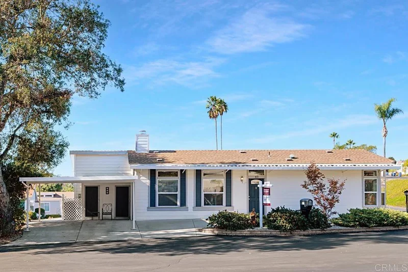 8975 Lawrence Welk Dr 83, Escondido, CA 92026