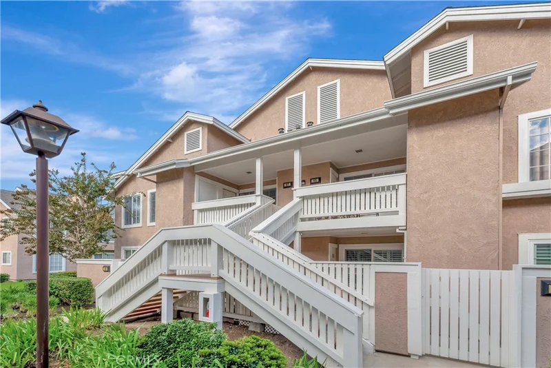 87 Greenfield # 92, Irvine, CA 92614