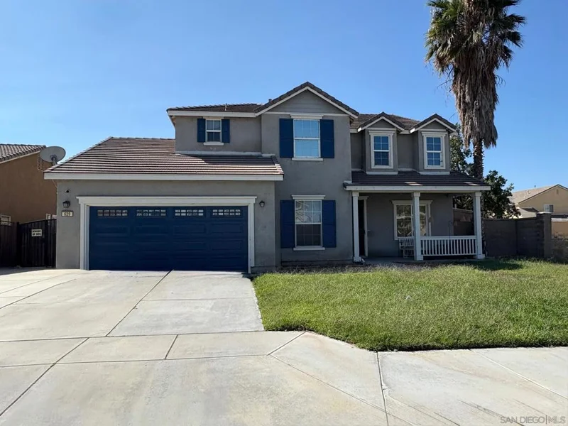 629 Peregrine Lane, San Jacinto, CA 92582