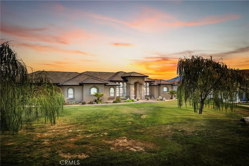 11035 Rio Mesa Drive, Bakersfield, CA 93308