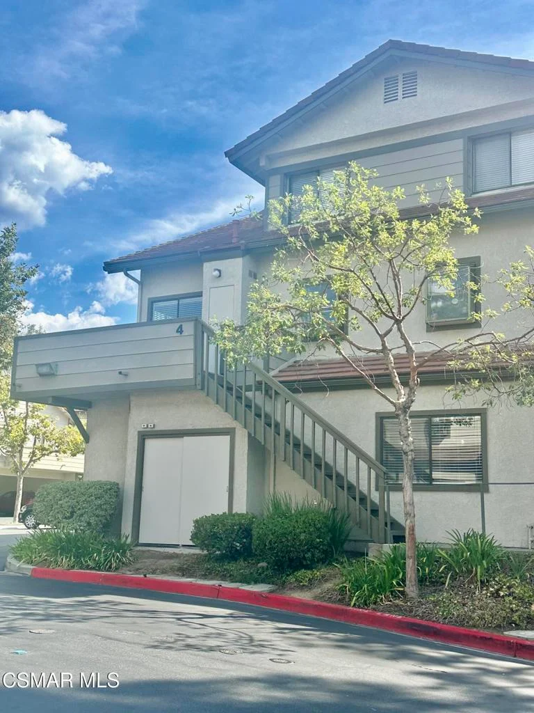 56 Maegan Place 4, Thousand Oaks, CA 91362
