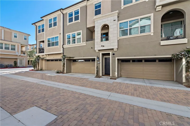 420 Coyote Pass, Lake Forest, CA 92610