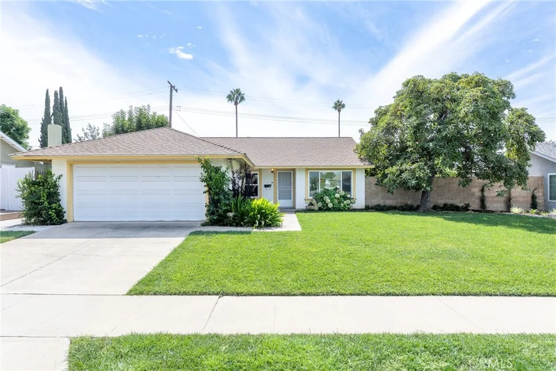 2310 E Chestnut Avenue, Orange, CA 92867