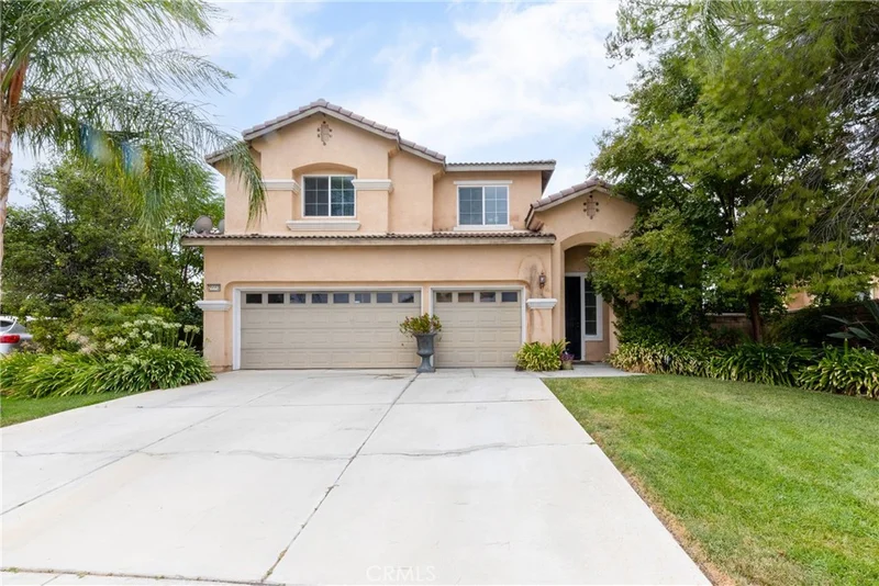 29963 Fox Creek Drive, Menifee, CA 92586