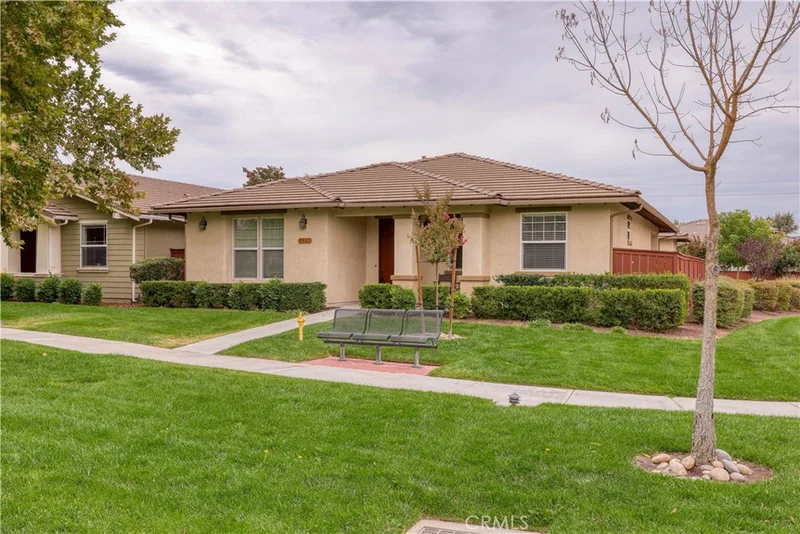 2561 Pasadena Lane, Paso Robles, CA 93446
