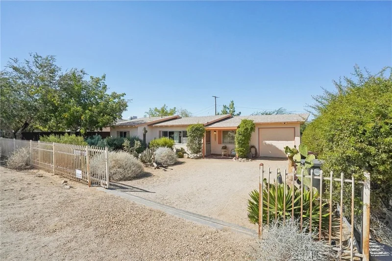 61494 Sunburst Drive, Joshua Tree, CA 92252