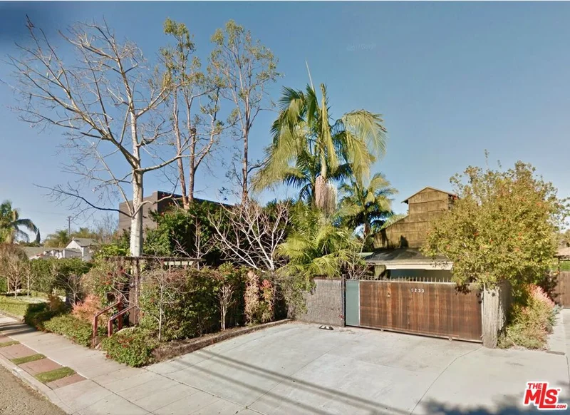 1233 Palms Boulevard, Venice, CA 90291