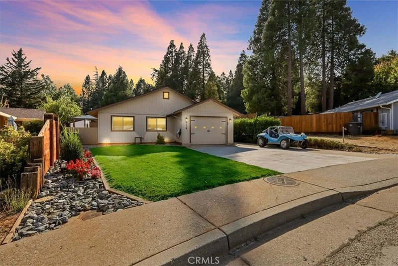 414 Lamarque Ct