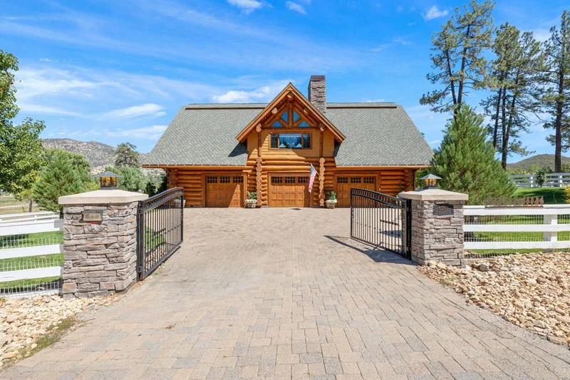 61380 Devils Ladder Road, Mountain Center, CA 92561
