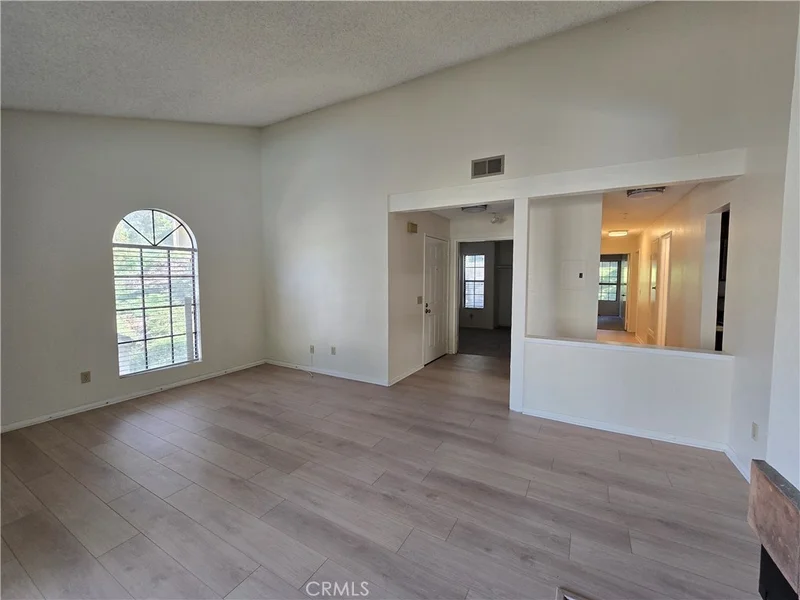 Photo 2 of 600 Central Avenue 386