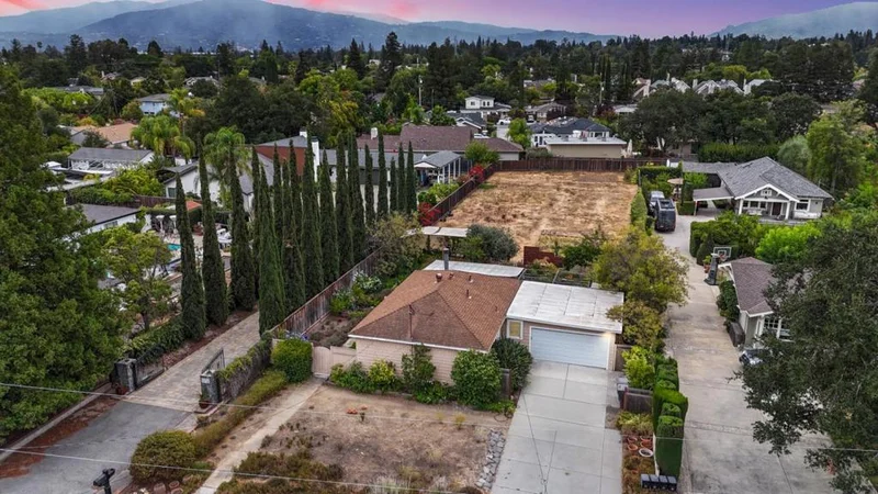 1170 Steinway Avenue, Campbell, CA 95008