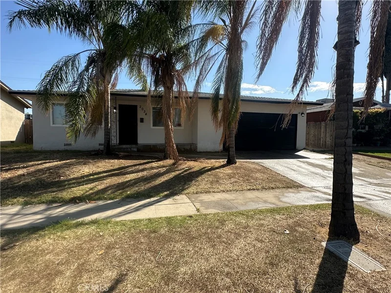 2034 E Acacia, Fresno, CA 93726