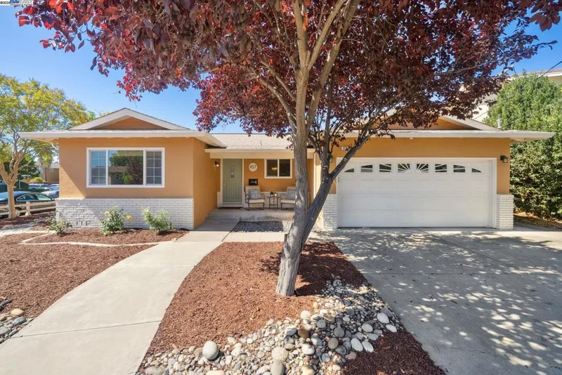 457 Coleen St, Livermore, CA 94550