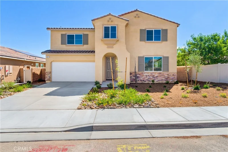 9031 Carson Avenue, Hesperia, CA 92344