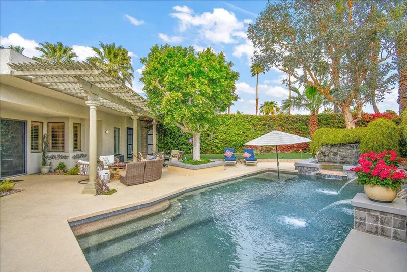 51 E Mission Palms Drive E, Rancho Mirage, CA 92270