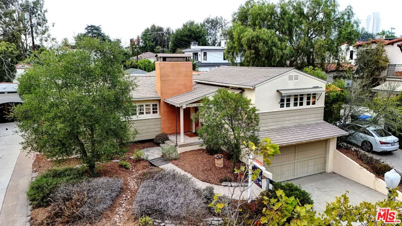 10509 Blythe Avenue, Los Angeles, CA 90064