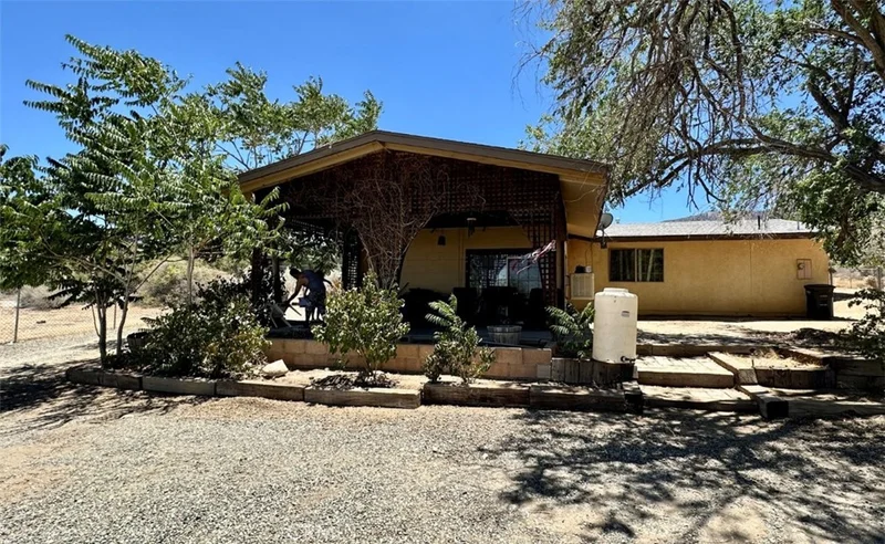 625 Tamarack Road, Pinon Hills, CA 92372