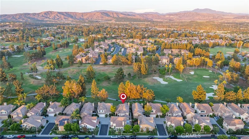 2581 Alister Ave., Tustin, CA 92782