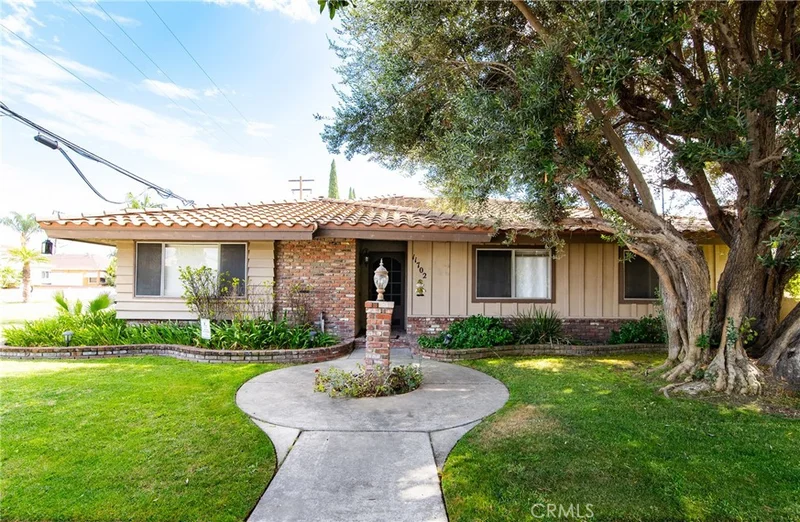 11702 Corrigan Avenue, Downey, CA 90241