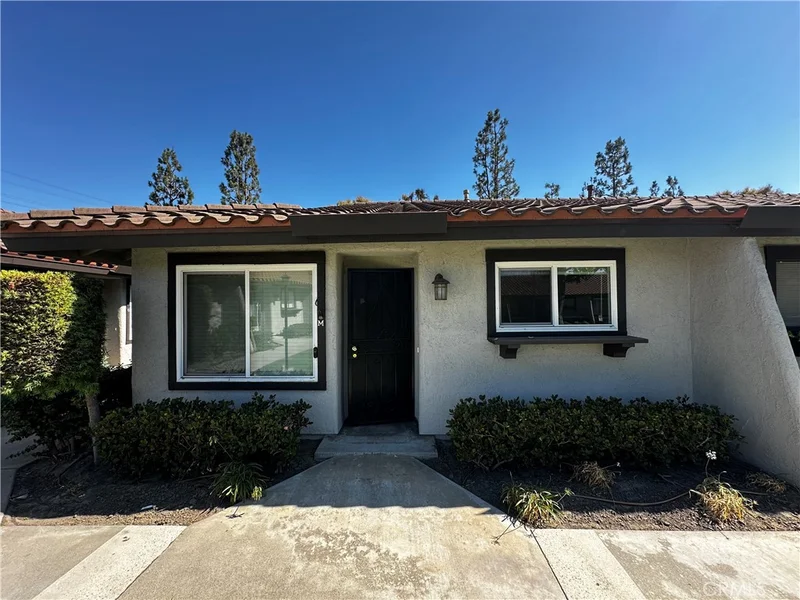 10429 Hayford M, Bellflower, CA 90706