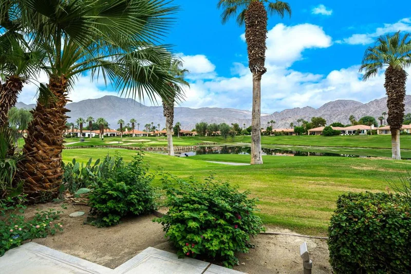 55325 Laurel, La Quinta, CA 92253