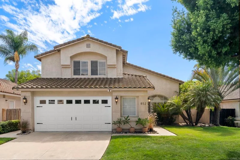 852 Essence Ave, Oceanside, CA 92057