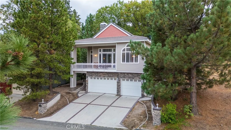 30169 Magic Drive, Running Springs, CA 92382