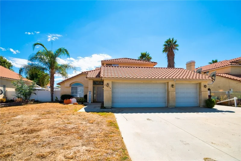42879 42879 Acacia, Hemet, CA 92544