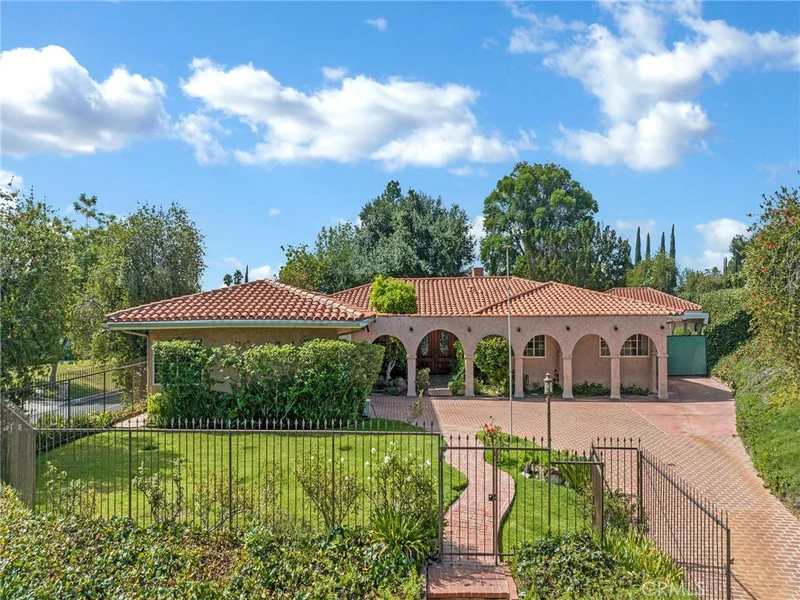 11901 Mallot Place, Granada Hills, CA 91344