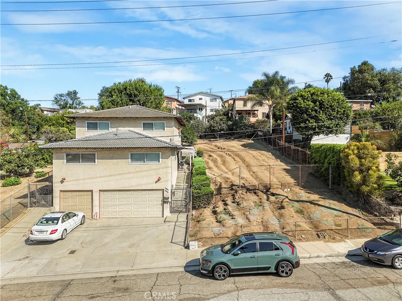 4419 City Terrace