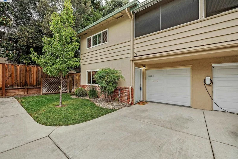4267 Pleasanton Ave #C #C, Pleasanton, CA 94566