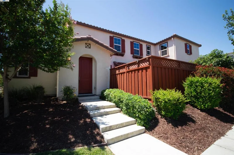 1001 S Shields Ave, Mountain House, CA 95391