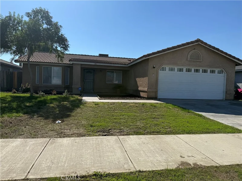 124 E San Pedro Street, Merced, CA 95341