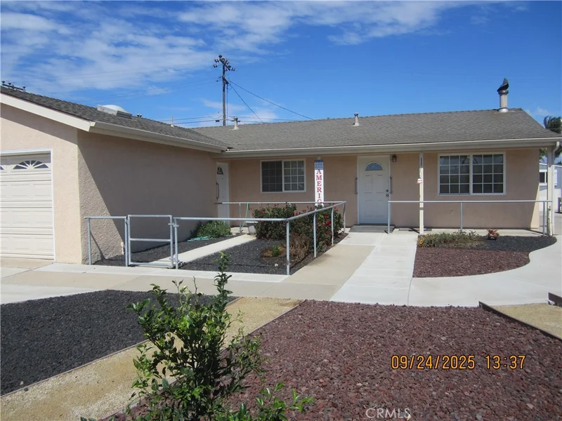 1851 Sandalwood, Santa Maria, CA 93455