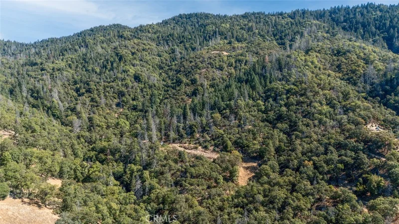 13700 Pine Avenue, Potter Valley, CA 95469