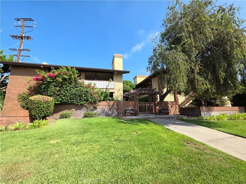 1161 W Duarte 3, Arcadia, CA 91007