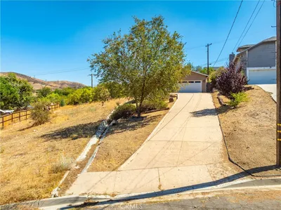 42846 Montello Drive photo 2